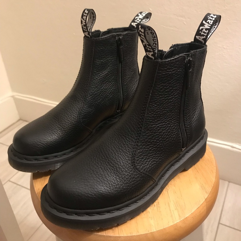 Dr. Martens 2976 w/ zips